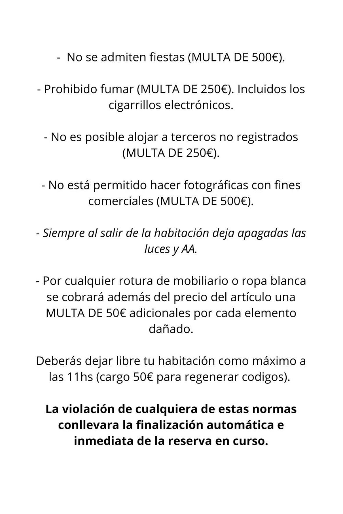 Hostal Y Apartamento Moli De Mar Lloret de Mar Kültér fotó