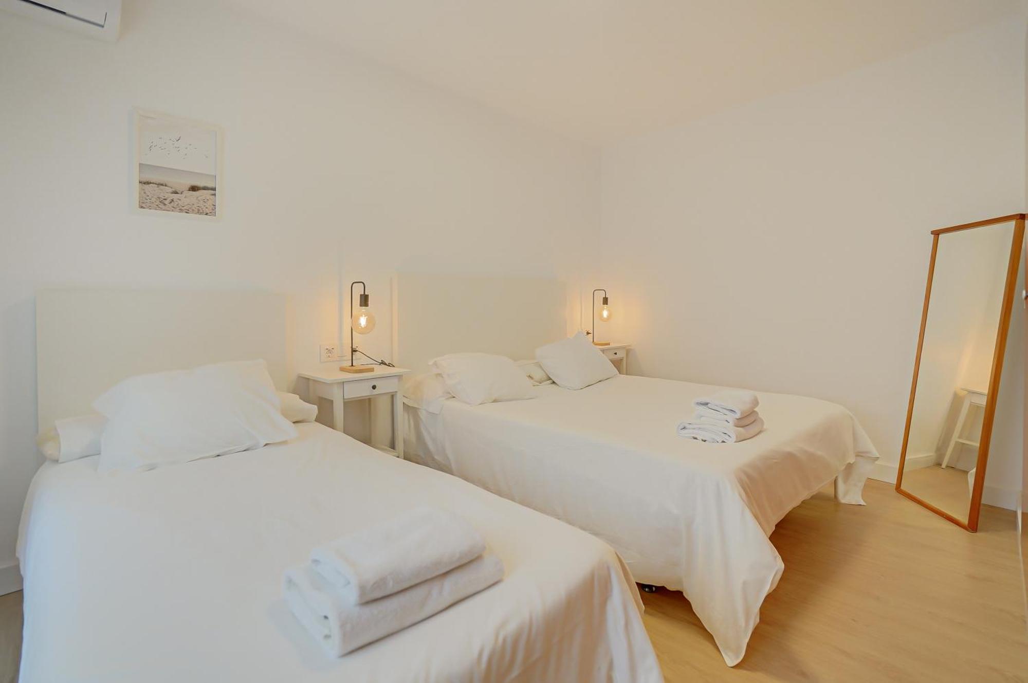 Hostal Y Apartamento Moli De Mar Lloret de Mar Kültér fotó
