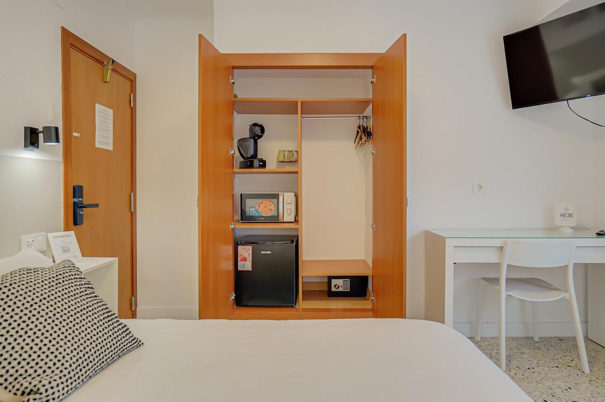 Hostal Y Apartamento Moli De Mar Lloret de Mar Kültér fotó