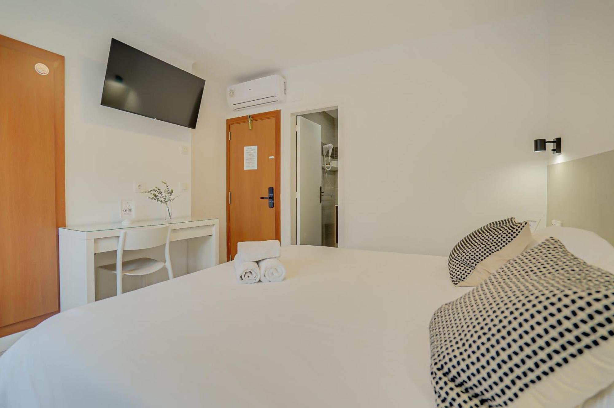 Hostal Y Apartamento Moli De Mar Lloret de Mar Kültér fotó