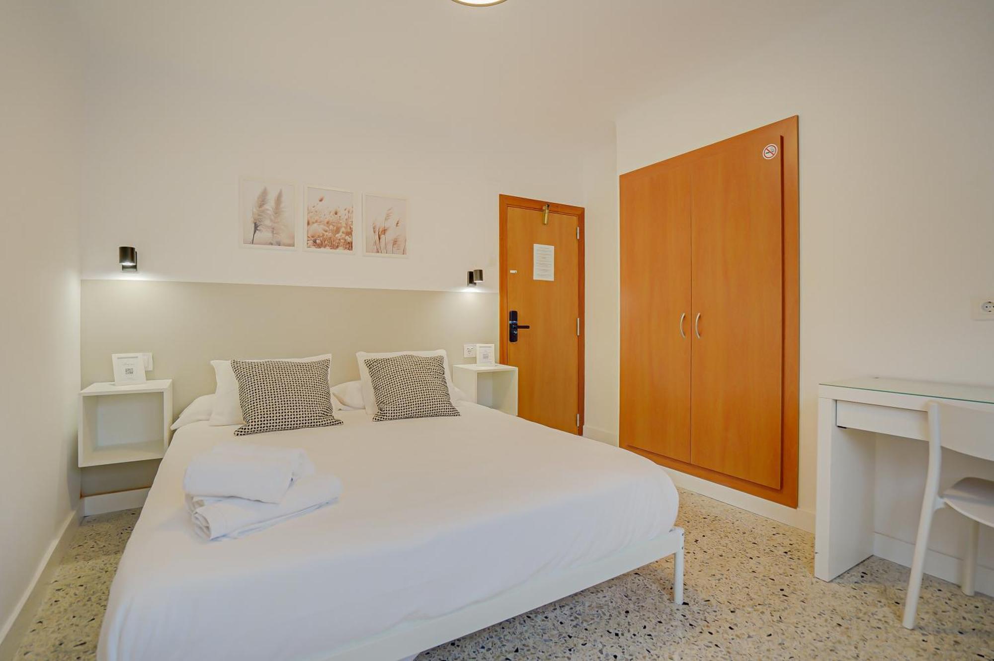 Hostal Y Apartamento Moli De Mar Lloret de Mar Kültér fotó